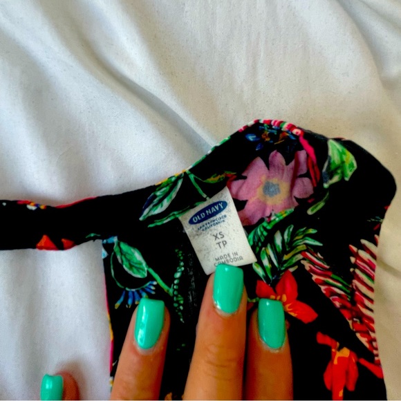 OLD NAVY RAINFOREST PRINTED MID DRESS - Picture 2 of 4